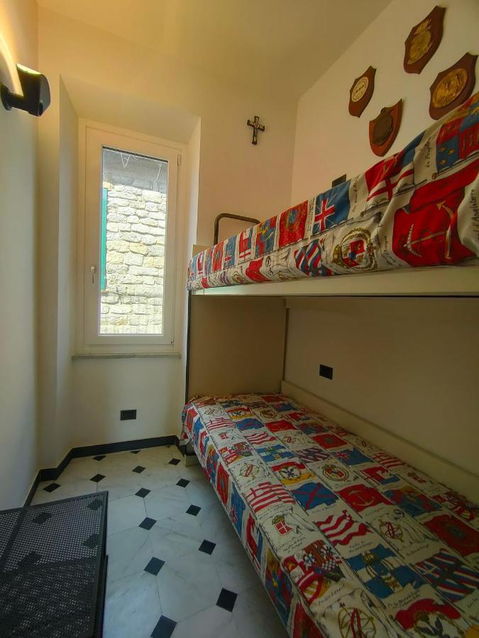 Byron Guest House Porto Venere Extérieur photo